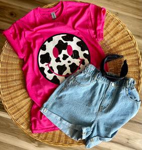 Smiley Cow Tee | Hot Pink