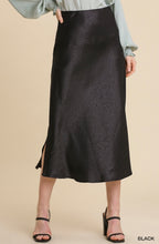 Load image into Gallery viewer, Satin Pretty Skirt - Black